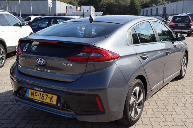 Hyundai IONIQ 1.6 GDi Comfort Navigatie, Apple Carplay, Camera, Cruise control