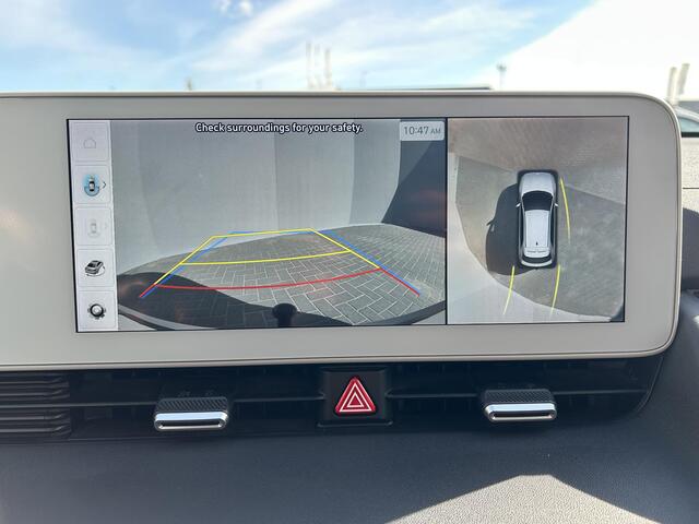 Hyundai IONIQ 5 Lounge 73kWh Automaat / Afneembare trekhaak / Trekhaak ( 1.600 kg ) / HUD / Apple carplay Android auto / Head-up Display / Stoelverwarming- en verkoeling / Bose geluidsinstallatie / Lederen bekleding /