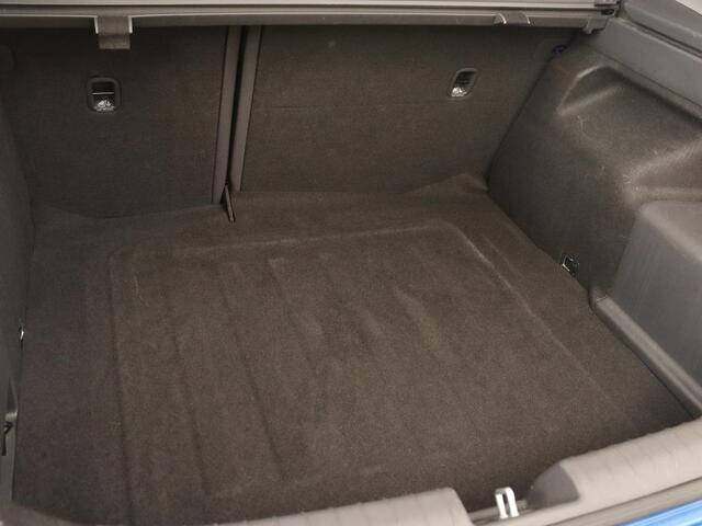 Hyundai IONIQ 1.6 GDi Comfort | Xenon | Carplay | Camera | Adaptive cruise | Keyless | Navigatie | Parkeerhulp | Climate control