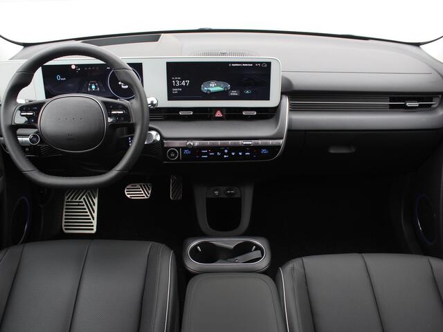 Hyundai IONIQ 5 Connect+ AWD 77.4 kWh / Navigatie + Apple Carplay/Android Auto / Warmtepomp / Stoel- & Stuurverwarming / Cruise Control Adaptief / Bose /