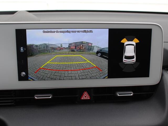 Hyundai IONIQ 5 Connect+ AWD 77.4 kWh / Navigatie + Apple Carplay/Android Auto / Warmtepomp / Stoel- & Stuurverwarming / Cruise Control Adaptief / Bose /