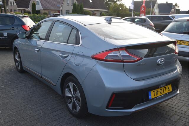 Hyundai IONIQ Premium EV Carplay | DAB | Keyless | LMV | Clima | Bluetooth | Pano