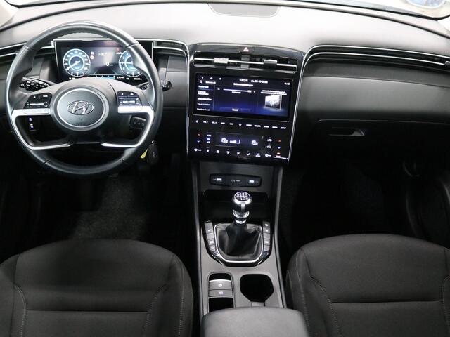 Hyundai IONIQ Premium EV 38 kWh / SoH 100% / NL Auto / 1ste Eigenaar / Dealer odnerhouden / Lederen bekleding / Navigatie / Stoel koeling & verwarming voor / Full Option /