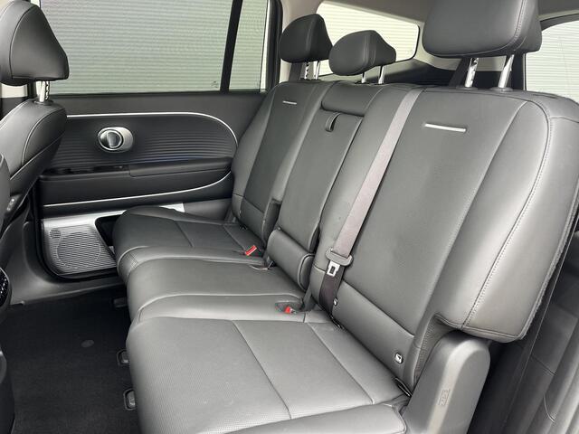 Hyundai IONIQ 9 Connect+ 7p. 110.3 kWh / Nu in de Showroom! / Stoelmassage / Stoel- & Stuurverwarming / Stoelverkoeling Voor + Achter / Schuif- & Kanteldak / 360 Camera /