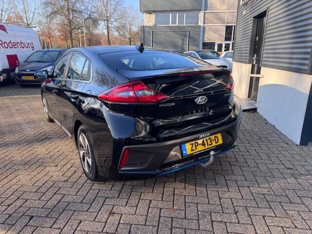 Hyundai IONIQ 1.6 GDi Comfort. Navi, Trekhaak. 5drs.