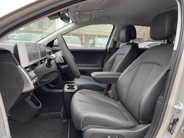 Hyundai IONIQ 5 Connect+ AWD 77.4 kWh Hyundai IONIQ 5 Connect+ AWD 77 kWh | 20'' Velgen | BOSE Audio | Head-Up Display | Stuur- + Stoelverwarming | Leder | Rijklaarprijs!
