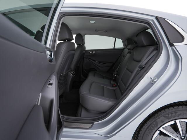 Hyundai IONIQ Premium EV 38 kWh {SOH-100%} *LUXURY-LEATHER | FULL-LED | ADAPTIVE-CRUISE | KEYLESS | NAVI-FULLMAP | DAB | CAMERA | MEMORY-PACK | DIGI-COCKPIT | HEATED/VENTILATED-COMFORTSEATS | AMBIENT-LIGHT | CCS-FASTLOADER