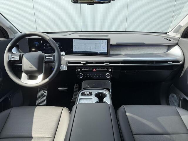 Hyundai IONIQ 9 Connect+ AWD 7p. 110.3 kWh / Stoelmassage / Stoel- & Stuurverwarming / Stoelverkoeling Voor + Achter / glazen Schuif- & Kanteldak / 360 Camera /