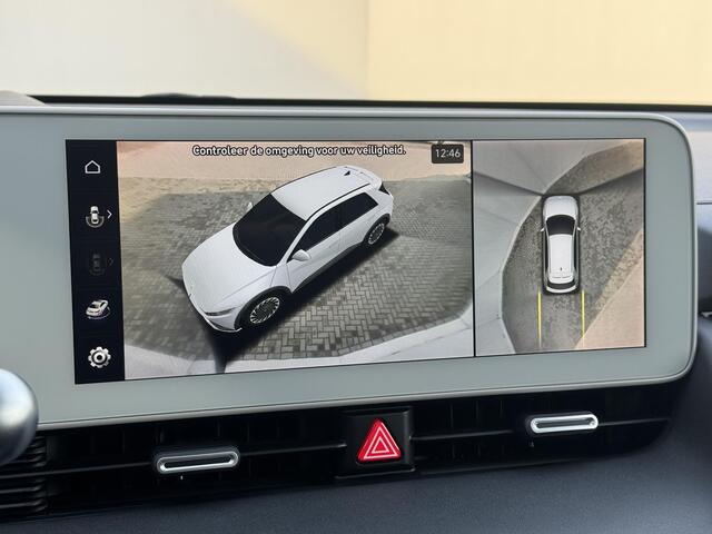 Hyundai IONIQ 5 Lounge 73kWh / Accu SOH 99.8% / Fabrieksgarantie tot 10-2026 / Dealer onderhouden / WLTP 451 km / CCS snelladen / Warmtepomp / Stuur-, Stoel en Achterbank verwarming / Adaptief CC /