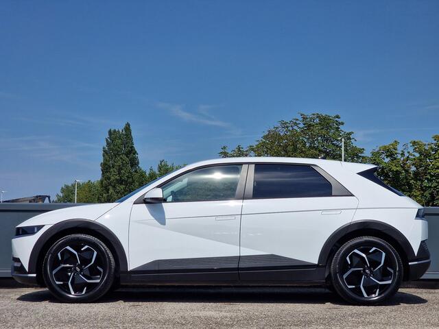 Hyundai IONIQ 5 Style 77.4 kWh | ¤15.305 KORTING | CAMERA | SENSOREN | NAVIGATIE | APPLE CARPLAY & ANDROID AUTO |