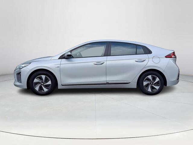 Hyundai IONIQ 1.6 GDi i-Motion | Trekhaak | Climate Control | Lichtmetalen velgen | Adaptief Cruise Control | Telefoonvoorbereiding |