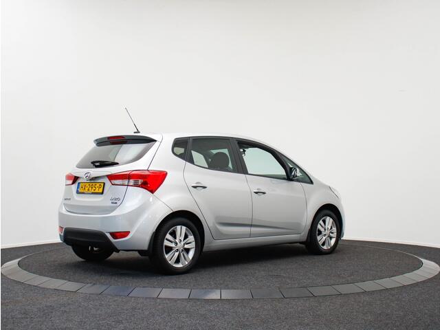 Hyundai IX20 1.4i Go! | All-seasonbanden | Navigatie | Camera