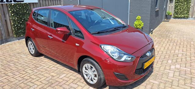 Hyundai IX20 1.6i Premium AUTOMAAT + 66100 km