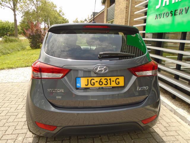 Hyundai IX20 1.6i Go!
