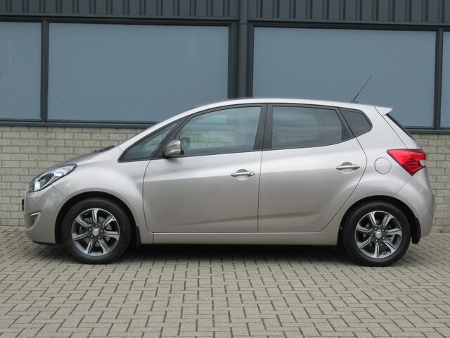Hyundai IX20 1.4i Go! Airco | cruise | tr.haak | LM velgen | Navi | Camera