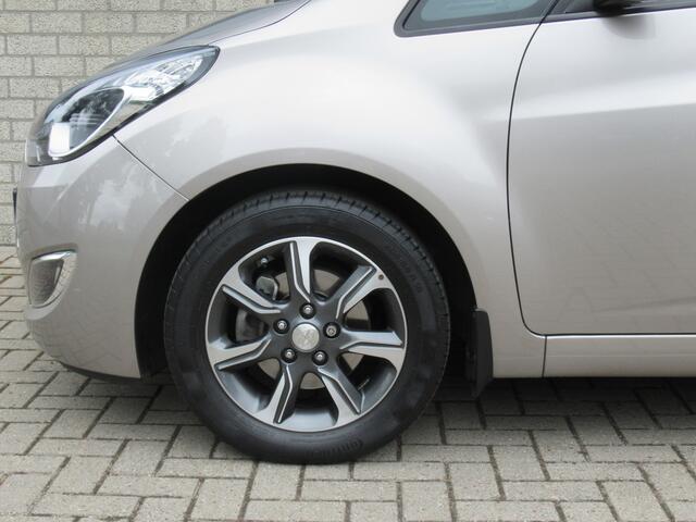 Hyundai IX20 1.4i Go! Airco | cruise | tr.haak | LM velgen | Navi | Camera