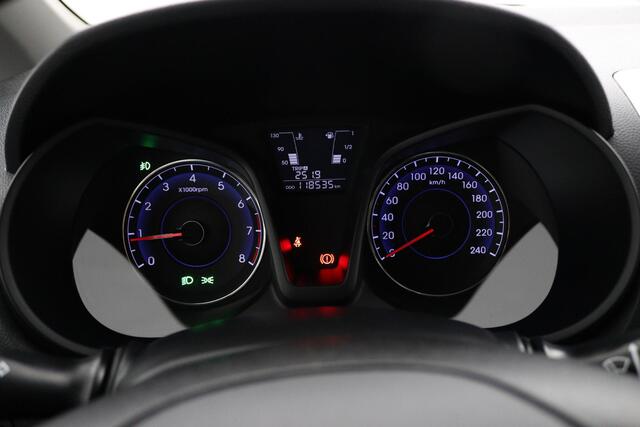 Hyundai IX20 1.4i Go! | Panoramadak | Achteruitrijcamera | Navigatie