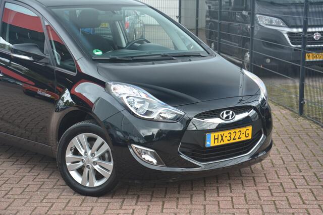 Hyundai IX20 1.4i Go! | Navigatie | Camera | Airco | Elek.ramen | NL auto!! |