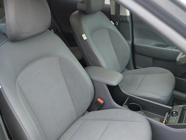 Hyundai Kona Electric Premium 65.4 kWh Eco Pack + 17 inch