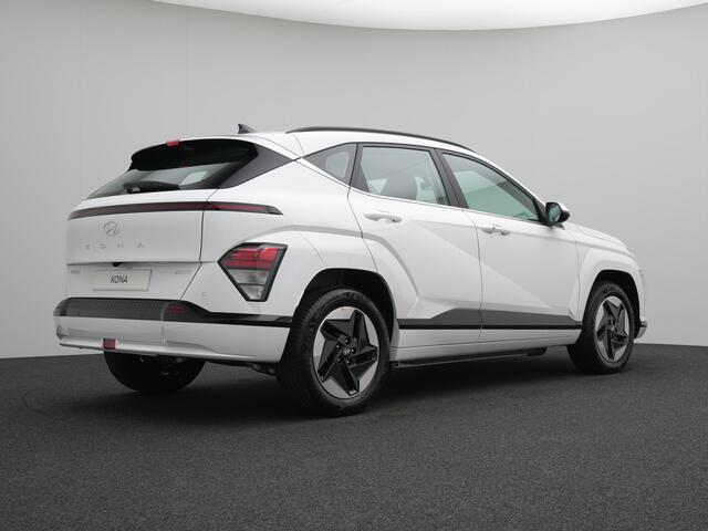 Hyundai Kona Electric Comfort Smart 65.4 kWh Volledig Elektrisch, met Navigatie, Automatische Airconditoning Uit voorraad leverbaar! UPGRADE VOORDEEL