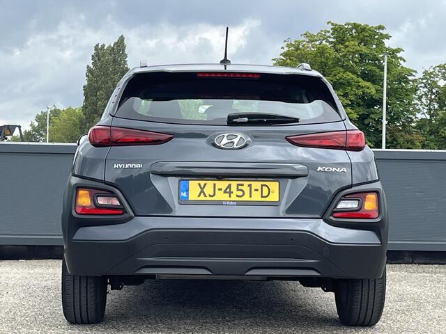 Hyundai Kona 1.0T 120PK Essence | Geïntegreerde navigatiesysteem | Lage kmstand | Lichtmetalen velgen | Climate control | Apple Carplay & Android Auto |