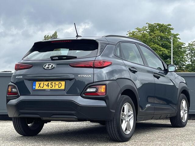 Hyundai Kona 1.0T 120PK Essence | Geïntegreerde navigatiesysteem | Lage kmstand | Lichtmetalen velgen | Climate control | Apple Carplay & Android Auto |