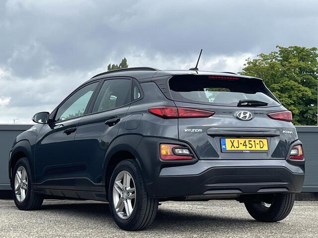 Hyundai Kona 1.0T 120PK Essence | Geïntegreerde navigatiesysteem | Lage kmstand | Lichtmetalen velgen | Climate control | Apple Carplay & Android Auto |