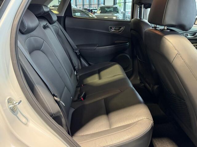 Hyundai Kona EV Premium 64 kWh - Krell Audio - Head-up Display