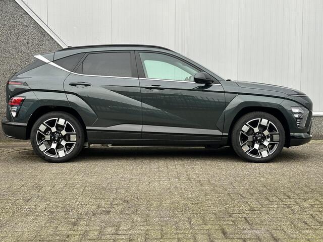 Hyundai Kona Electric Premium Sky 65.4 kWh / Groot Open dak / Leder / Stoelverkoeling / Stoel- & Stuurverwarming / 360 Camera / HUD / PDC Voor + Achter /