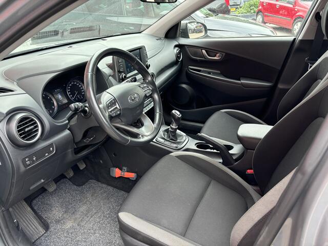 Hyundai Kona 1.0 T-GDI Comfort CAMERA / CARPLAY / CLIMA / CRUISE / PDC / BLUETOOTH / NL-AUTO