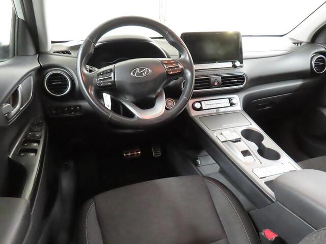 Hyundai Kona EV FASHION 64 kWh I 3 FASE LADEN I APPLE CARPLAY I CRUISE CONTROL I ACHTERUITRIJCAMERA