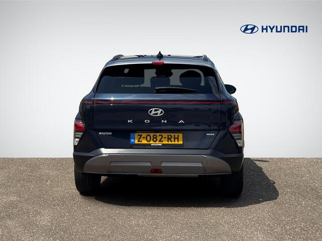 Hyundai Kona 1.6 GDI HEV Premium | Two-Tone Lakkleur | Stoelverwarming + -Ventilatie | 360° Camera | Leder | Navigatie | Apple Carplay/Android Auto | Geheugenstoel | Rijklaarprijs!