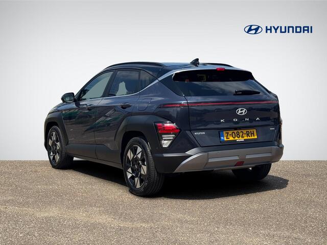 Hyundai Kona 1.6 GDI HEV Premium | Two-Tone Lakkleur | Stoelverwarming + -Ventilatie | 360° Camera | Leder | Navigatie | Apple Carplay/Android Auto | Geheugenstoel | Rijklaarprijs!