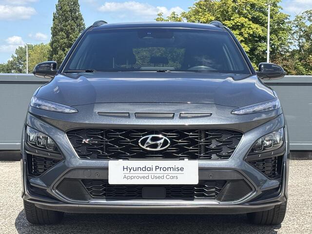 Hyundai Kona 1.0 T-GDI 120 PK N Line | Ingebouwde navigatiesysteem | Keyless entry | Camera 18'' | 2-Tone lmv |