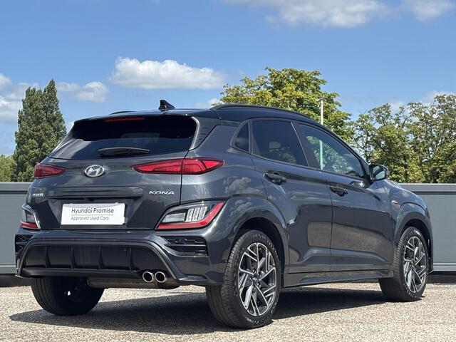 Hyundai Kona 1.0 T-GDI 120 PK N Line | Ingebouwde navigatiesysteem | Keyless entry | Camera 18'' | 2-Tone lmv |