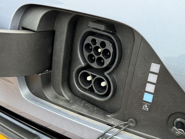 Hyundai Kona Electric Premium 65.4 kWh / Elektrische stoelen met geheugen / Stoel verkoeling+verwarming / 360º Camera / Keyless / Elektrische Achterklep / Apple carplay&Android auto /