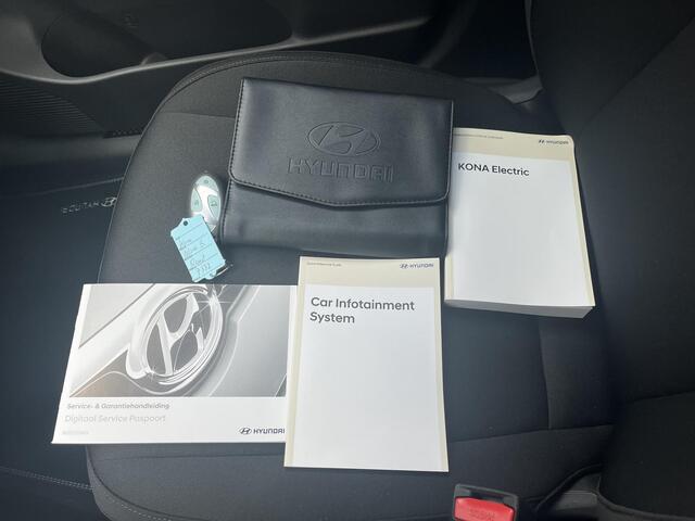 Hyundai Kona Electric N Line Business 64.8 kWh / Apple Carplay/Android Auto / voorstoelen verwarmd / navigatiesysteem full map / N Line exterieur