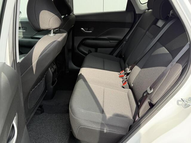 Hyundai Kona 1.6 GDI HEV Comfort Smart / Navigatie / Climate Control / Adaptive Cruise Control / Achteruitrijcamera / Parkeersensoren Voor + Achter /