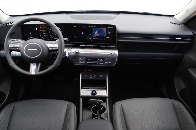 Hyundai Kona 1.6 GDI HEV Premium / Stoelverwarming & Verkoeling / Navigatie + Apple Carplay/Android Auto / Cruise Control Adaptief / Bose / Lederen Bekleding / Trekhaak