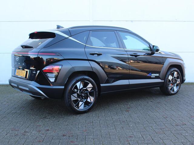 Hyundai Kona 1.6 GDI HEV Premium / Stoelverwarming & Verkoeling / Navigatie + Apple Carplay/Android Auto / Cruise Control Adaptief / Bose / Lederen Bekleding / Trekhaak