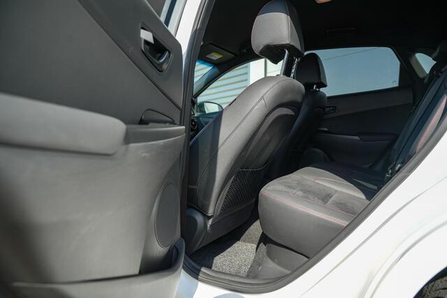 Hyundai Kona 1.6 T N-Line Camera Stoelvent. Stuurverw DAB+ Navigatie Keyless 200pk!