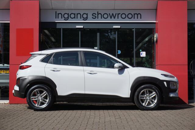 Hyundai Kona 1.0T Essence | Origineel NL | Camera | Krell Sound | Trekhaak | Cruise Control | Navigatie |