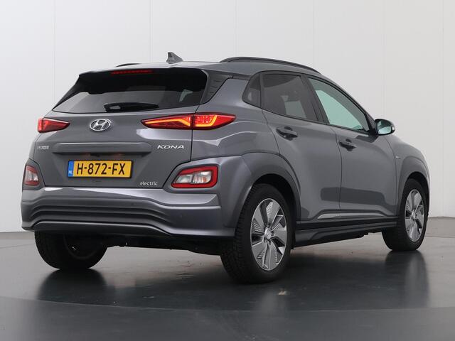 Hyundai Kona EV Fashion 64 kWh | SOH 95,4% | Navigatie | Parkeercamera | Stoelverwarming | Keyless Go |