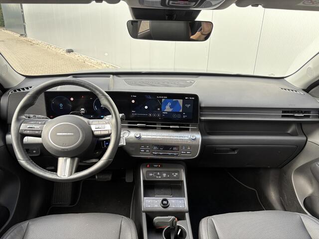 Hyundai Kona Electric Premium 65.4 kWh / Airco/ Cruise control/ Stoelverwarming-verkoeling/ Kunstlederen bekleding/ Navigatie/ Apple Carplay/Android Auto/