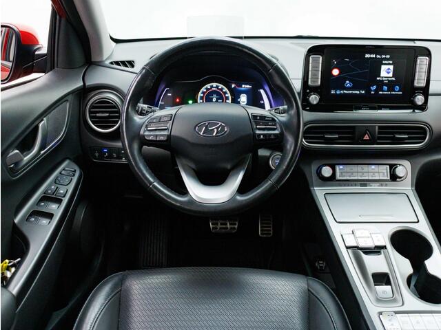 Hyundai Kona EV Premium 64 kWh | SOH 91,1% | Warmtepomp | Adaptieve cruise co