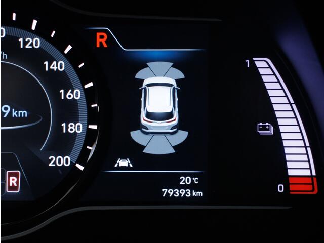 Hyundai Kona EV Premium 64 kWh | SOH 91,1% | Warmtepomp | Adaptieve cruise co