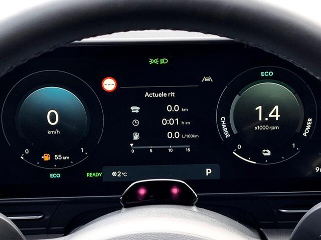 Hyundai Kona 1.6 GDI HEV Premium / Lederen bekleding / Stoel verwarming en ventilatie / 360 Graden Camera / 18 " lm / Led Koplampen /