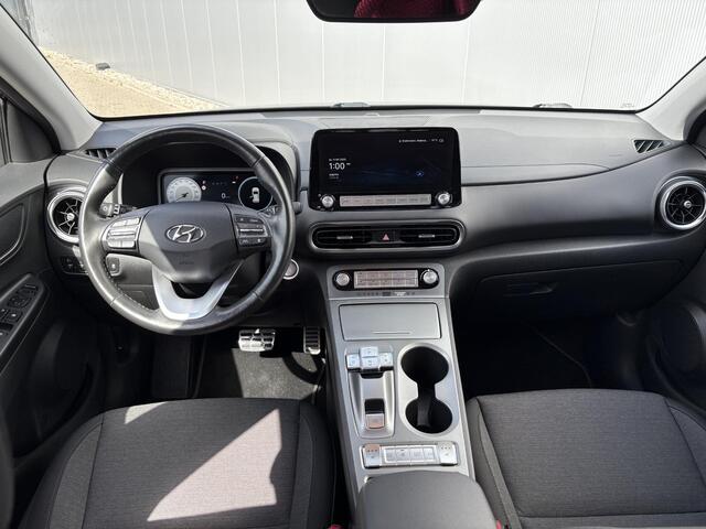 Hyundai Kona EV Fashion Design 64 kWh / Airco / Stoelverwarming / Appel Carplay/Android Auto / Cruise control / Navigatie /