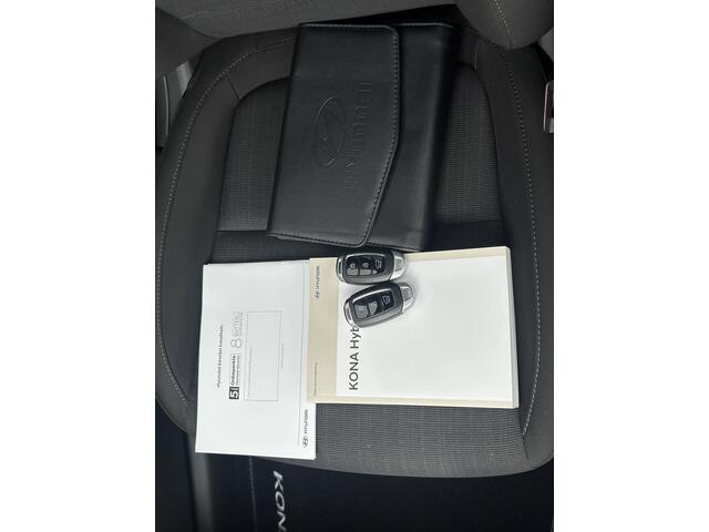 Hyundai Kona 1.6 GDI HEV Fashion Sky / Schuifdak / Adaptieve cruise control / Climate control / Blinde hoek detectie /