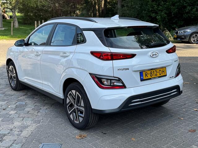 Hyundai Kona EV Comfort 39 kWh fase 3 ecc,lmv,navi,cruise,warmtepomp